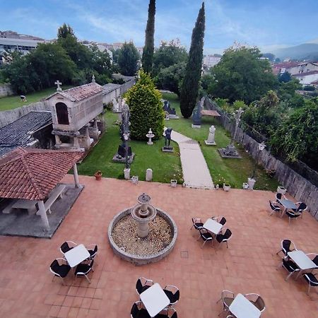 Albergue Villa San Clemente Tui Exterior photo